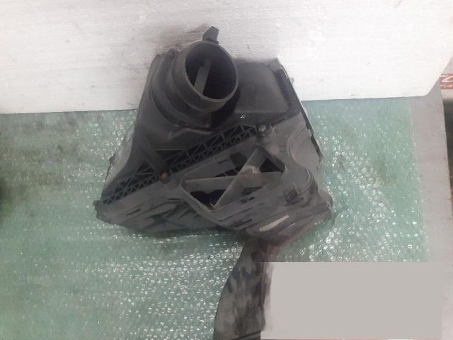 bontott AUDI A4 B8 Légszűrő Ház