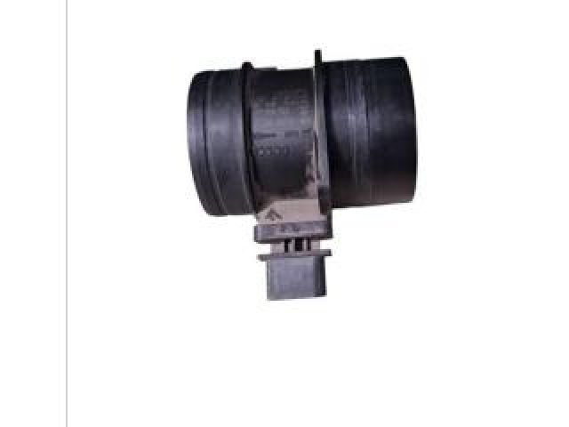 bontott AUDI A4 B8 Légtömegmérő