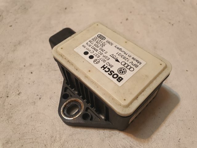 bontott AUDI A4 B8 Menetstabilizátor Elektronika