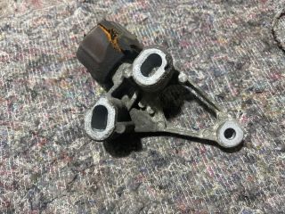 bontott AUDI A4 B8 Motor Tartó Bak Bal