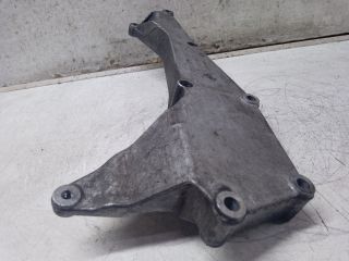 bontott AUDI A4 B8 Motor Tartó Bak (Fém)