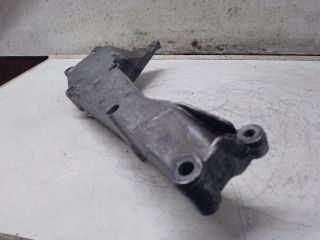 bontott AUDI A4 B8 Motor Tartó Bak (Fém)