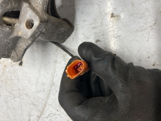 bontott AUDI A4 B8 Motor Tartó Bak (Fém)