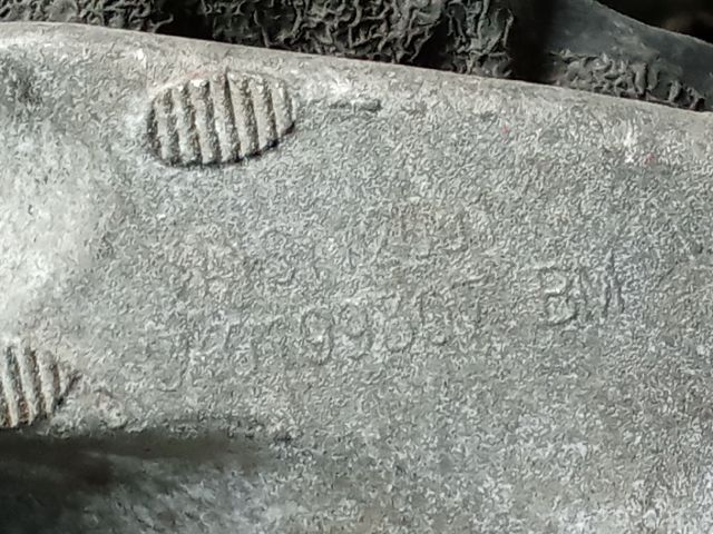 bontott AUDI A4 B8 Motor Tartó Bak (Pozíciófüggetlen)