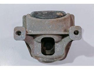 bontott AUDI A4 B8 Motor Tartó Bak (Pozíciófüggetlen)