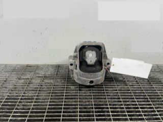 bontott AUDI A4 B8 Motor Tartó Bak (Pozíciófüggetlen)