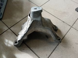 bontott AUDI A4 B8 Motor Tartó Bak (Pozíciófüggetlen)