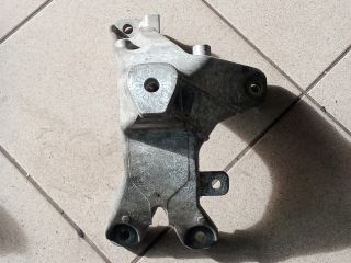 bontott AUDI A4 B8 Motor Tartó Bak (Pozíciófüggetlen)