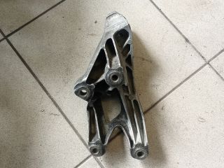 bontott AUDI A4 B8 Motor Tartó Bak (Pozíciófüggetlen)