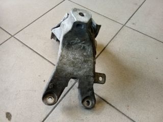 bontott AUDI A4 B8 Motor Tartó Bak (Pozíciófüggetlen)
