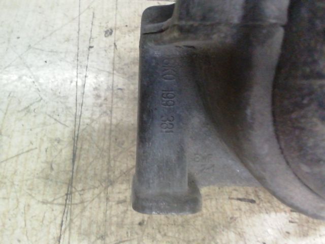 bontott AUDI A4 B8 Motor Tartó Bak (Pozíciófüggetlen)