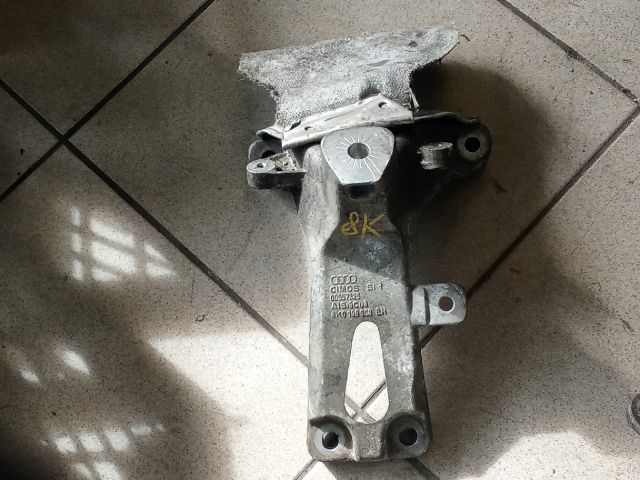 bontott AUDI A4 B8 Motor Tartó Bak (Pozíciófüggetlen)