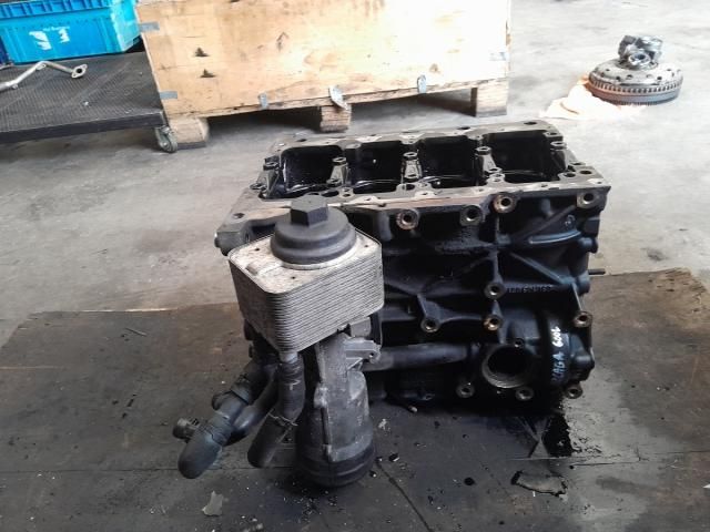bontott AUDI A4 B8 Motorblokk (Fűzött)