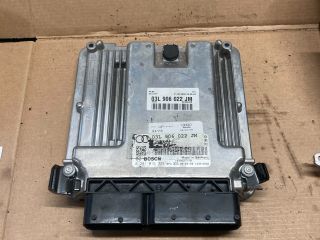 bontott AUDI A4 B8 Motorvezérlő