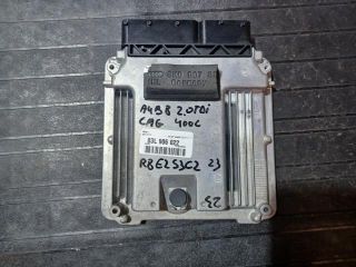 bontott AUDI A4 B8 Motorvezérlő