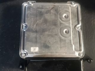 bontott AUDI A4 B8 Motorvezérlő