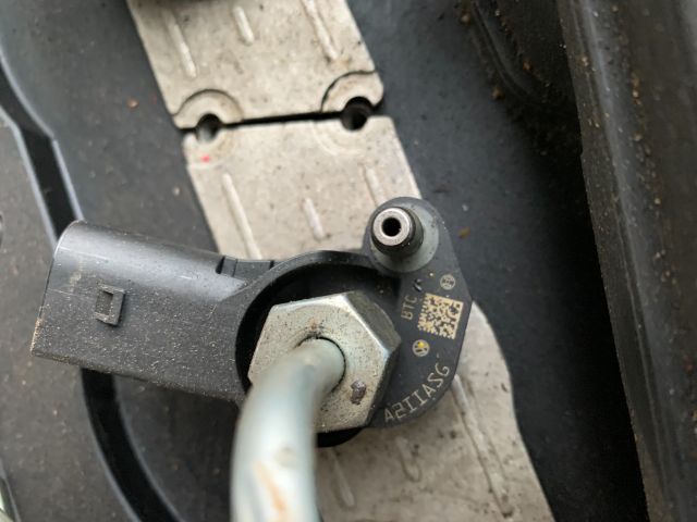 bontott AUDI A4 B8 Nagynyomású Szivattyú