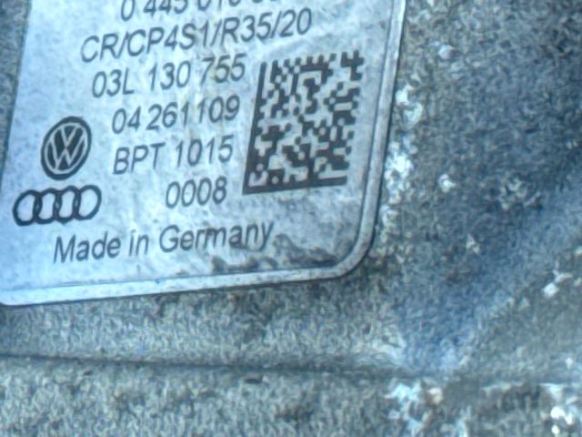 bontott AUDI A4 B8 Nagynyomású Szivattyú