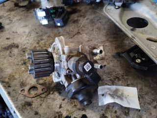 bontott AUDI A4 B8 Nagynyomású Szivattyú