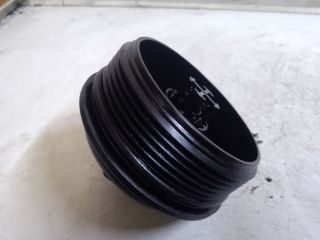 bontott AUDI A4 B8 Olajszűrő Kupak