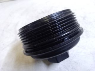 bontott AUDI A4 B8 Olajszűrő Kupak