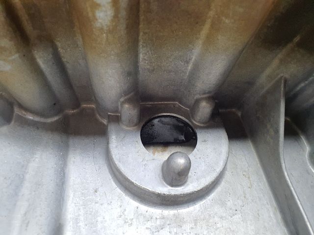 bontott AUDI A4 B8 Olajteknő