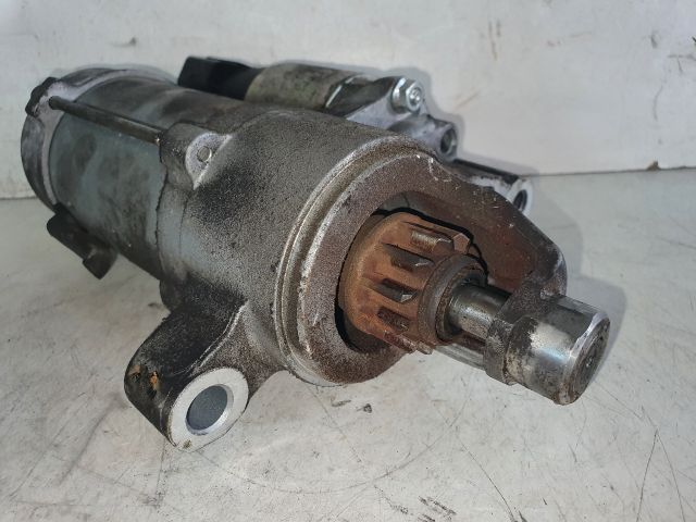 bontott AUDI A4 B8 Önindító