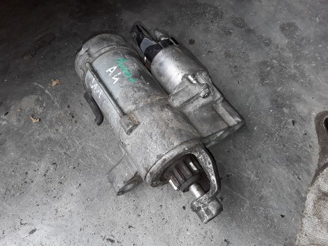 bontott AUDI A4 B8 Önindító