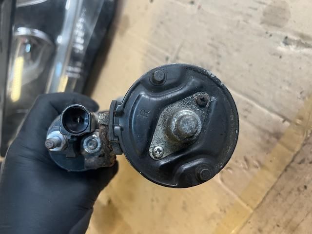 bontott AUDI A4 B8 Önindító