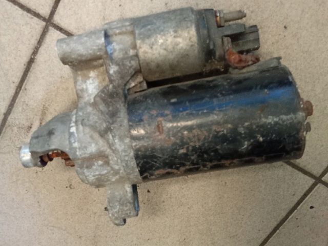 bontott AUDI A4 B8 Önindító