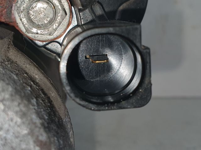 bontott AUDI A4 B8 Önindító