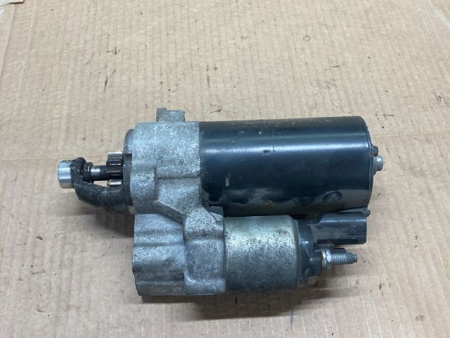 bontott AUDI A4 B8 Önindító