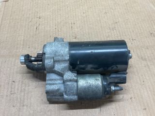 bontott AUDI A4 B8 Önindító