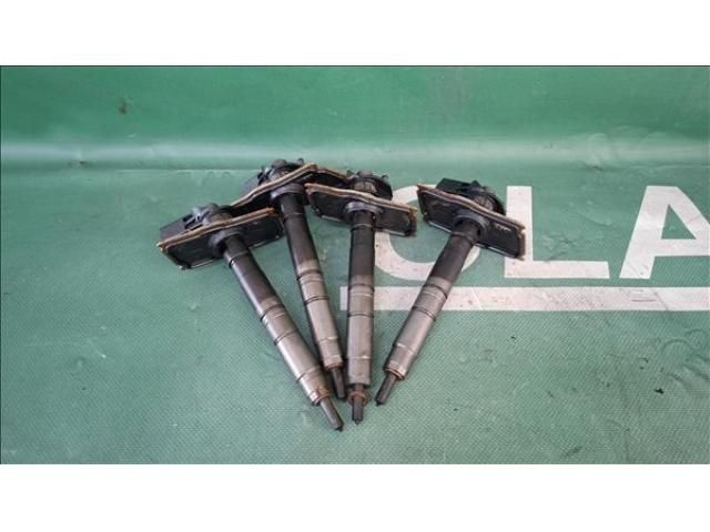 bontott AUDI A4 B8 Porlasztó (1 db)