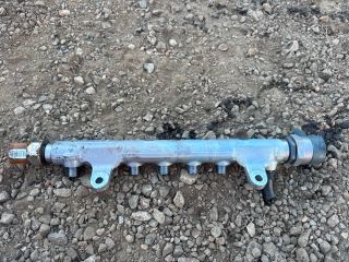 bontott AUDI A4 B8 Porlasztó Sor / Híd