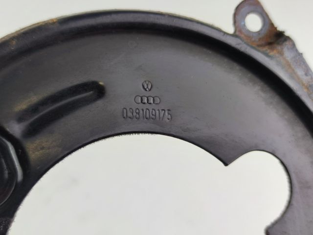 bontott AUDI A4 B8 Alsó Vezérlés Burkolat