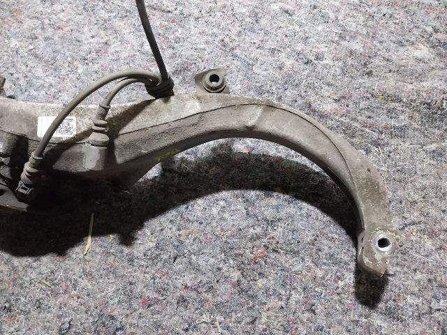 bontott AUDI A4 B8 Bal első Csonkállvány