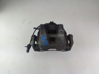 bontott AUDI A4 B8 Bal első Féknyereg Munkahengerrel