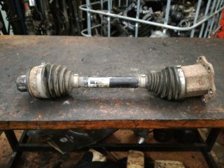 bontott AUDI A4 B8 Bal Féltengely