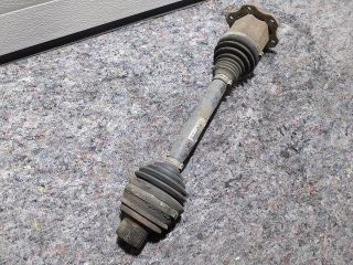 bontott AUDI A4 B8 Bal Féltengely