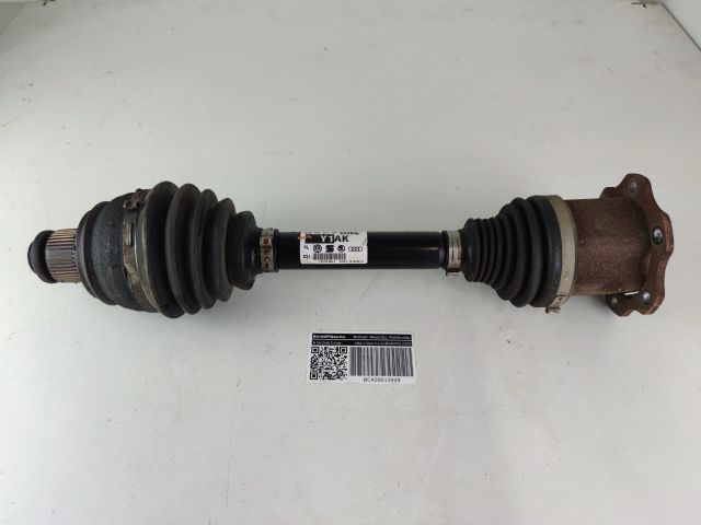 bontott AUDI A4 B8 Bal Féltengely