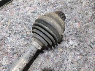 bontott AUDI A4 B8 Bal Féltengely