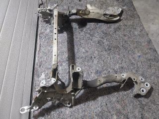 bontott AUDI A4 B8 Első Bölcső