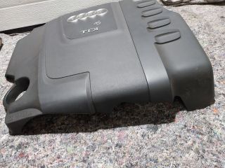 bontott AUDI A4 B8 Felső Motorburkolat