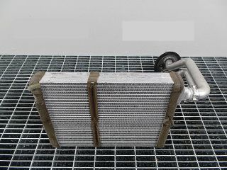 bontott AUDI A4 B8 Fűtőradiátor