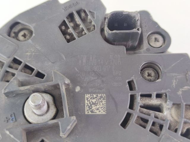 bontott AUDI A4 B8 Generátor