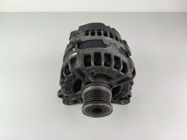 bontott AUDI A4 B8 Generátor