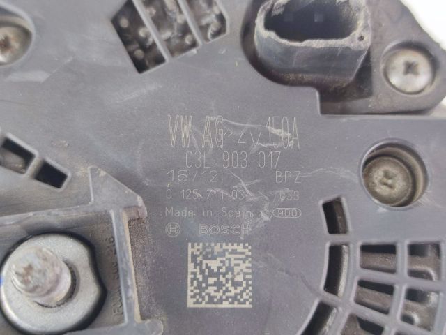 bontott AUDI A4 B8 Generátor