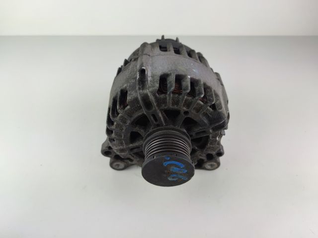 bontott AUDI A4 B8 Generátor