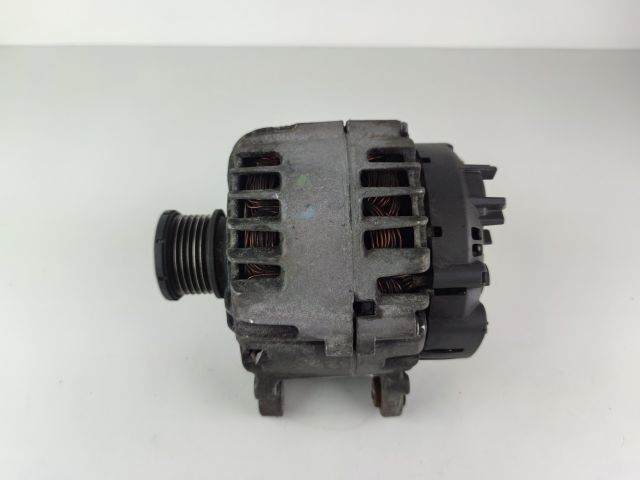 bontott AUDI A4 B8 Generátor